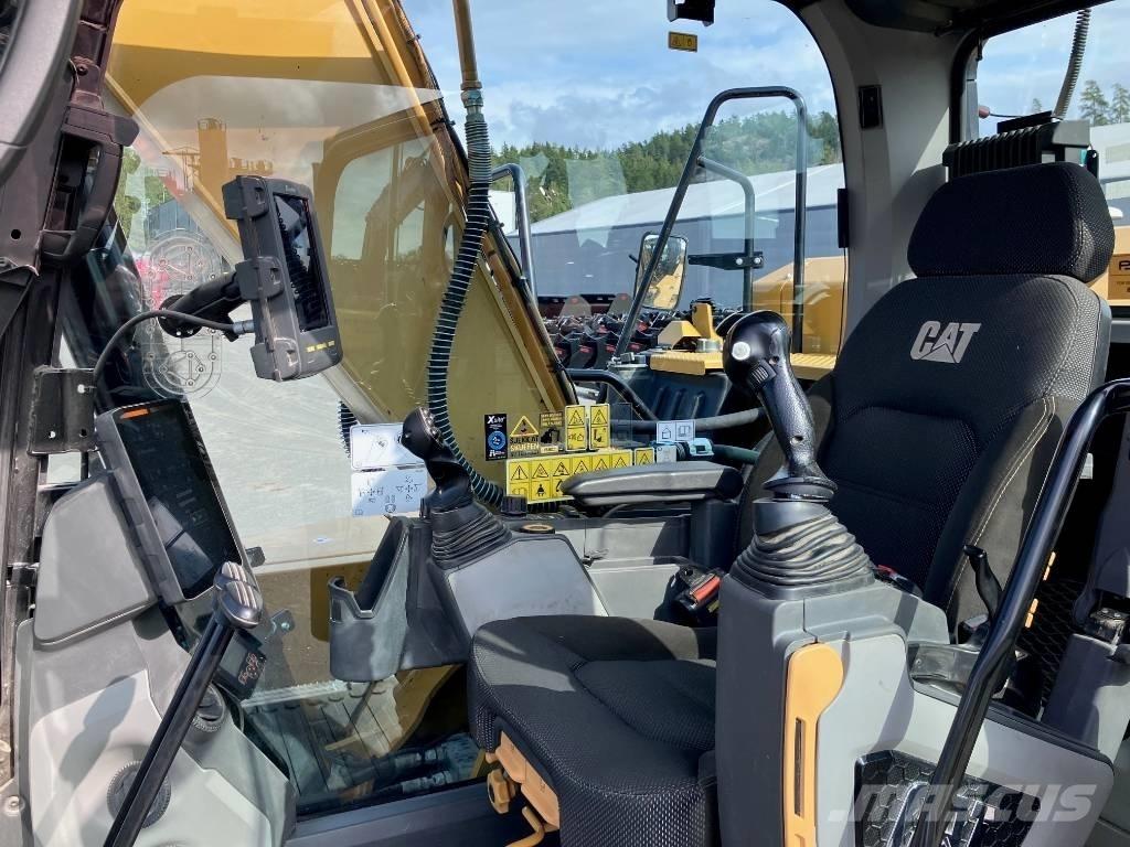 CAT 317 حفارات زحافة