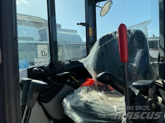 Kobelco SK 28SR-6E حفارات صغيرة أقل من 7 طن (حفارات صغيرة)