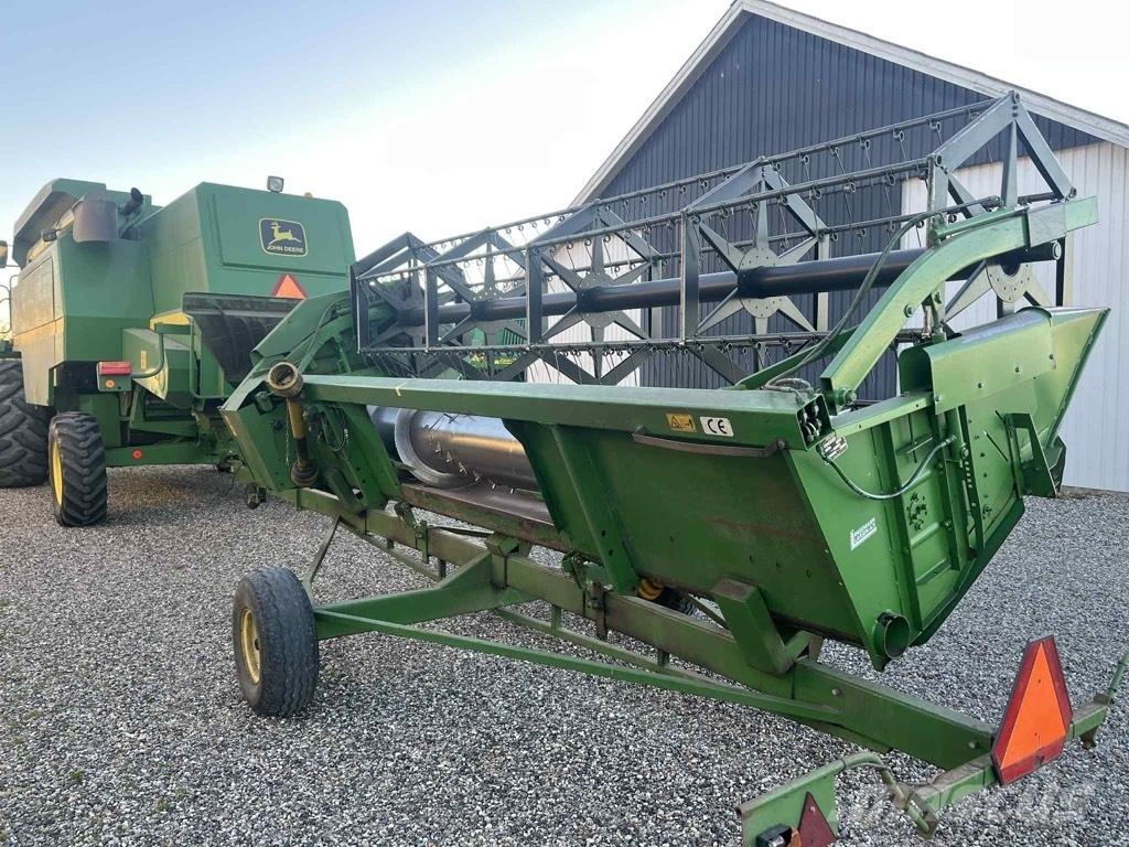 John Deere 2254 حصادات