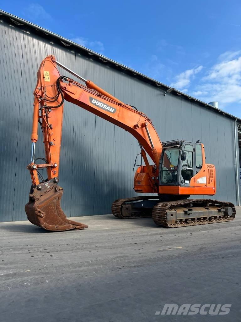 Doosan DX235LCR حفارات زحافة