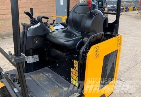 JCB 15 C-1 حفارات صغيرة أقل من 7 طن (حفارات صغيرة)