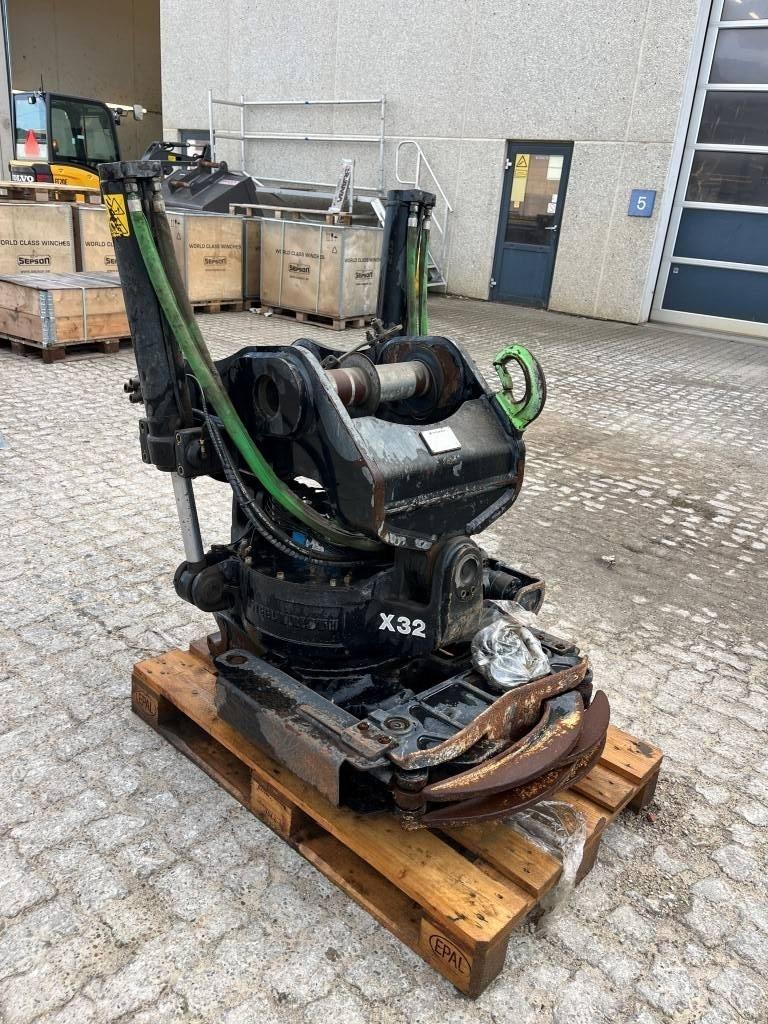 Steelwrist X32 دوارات