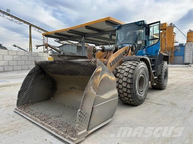 Liebherr 576 X-Power لوادر بعجل