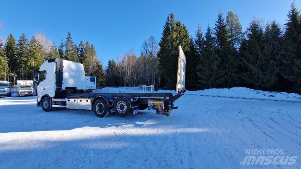 Volvo FH500 6x2*4 شاحنات الحاويات