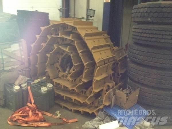 CAT D7G TRACK CHAINS الشاسيه والتعليق