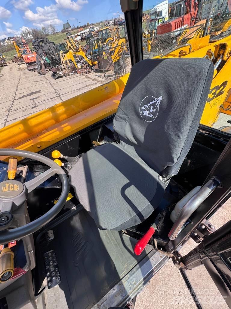 JCB 532-120 مناولات متداخلة