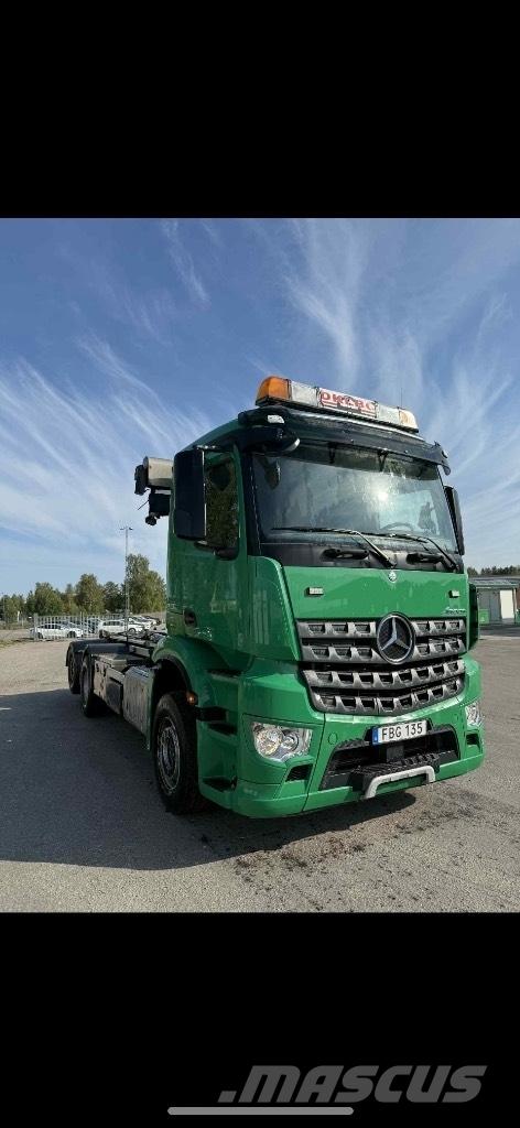 Mercedes-Benz Actros شاحنات الرافعات الخطافية
