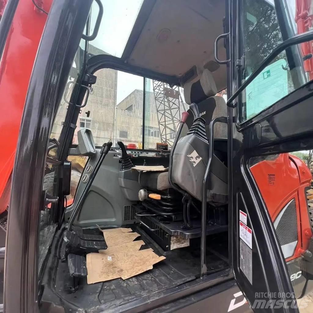 Doosan DX 60-9C حفارات صغيرة أقل من 7 طن (حفارات صغيرة)