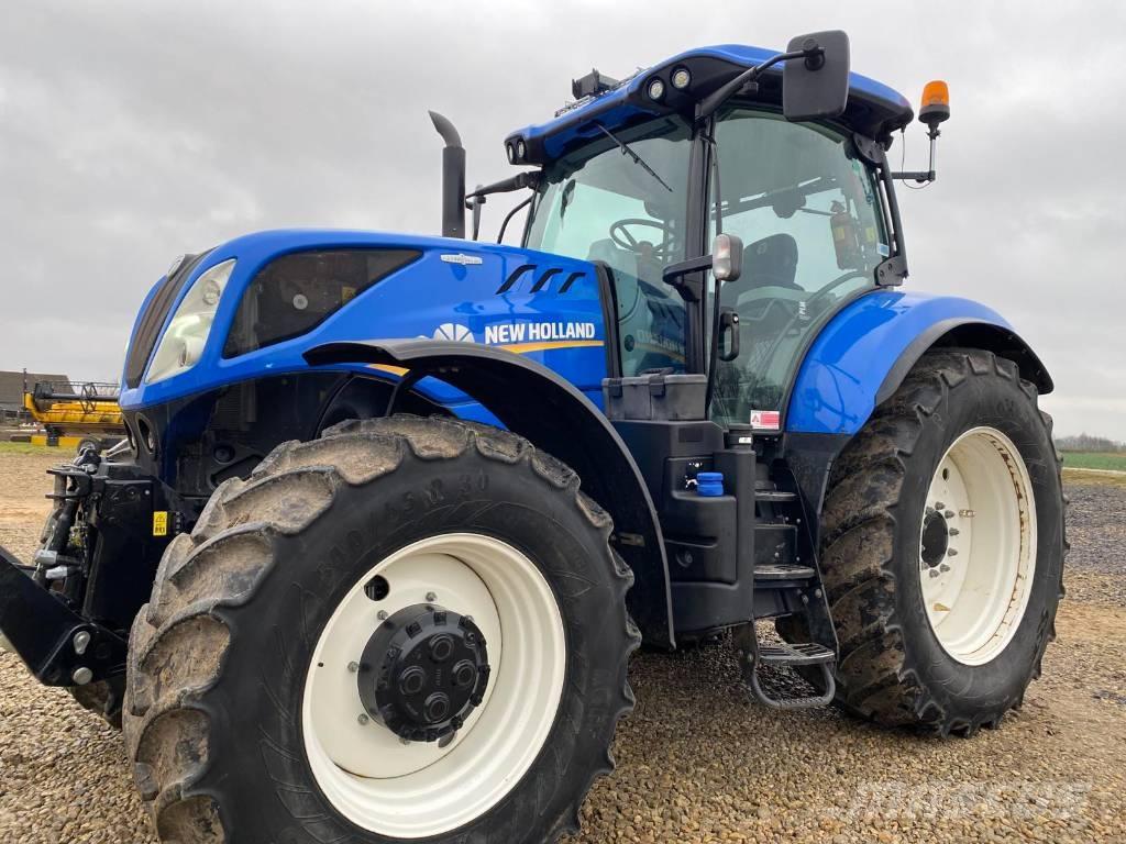 New Holland T 7.270 الجرارات