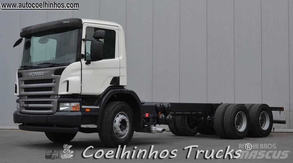 Scania P 380  6x4 شاحنات بمقصورة وهيكل
