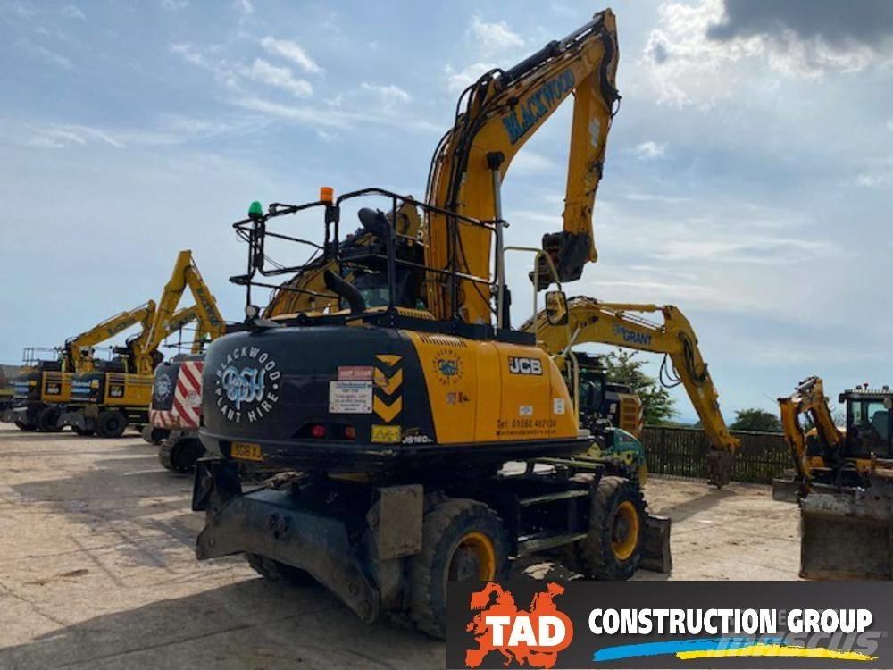 JCB JS 160 W حفارات بعجل
