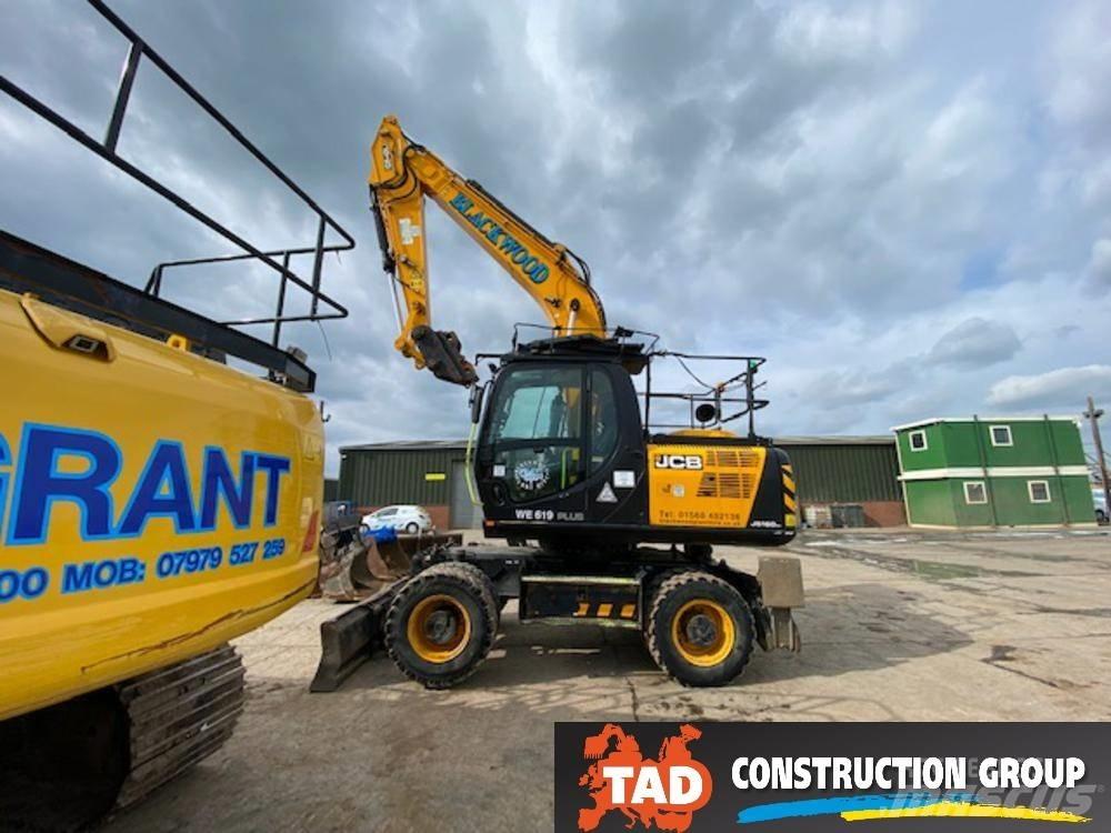 JCB JS 160 W حفارات بعجل