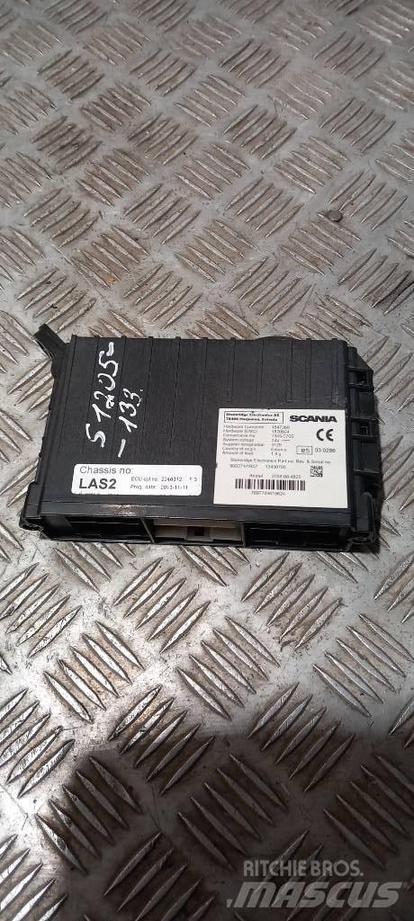 Scania R 440.    1847369 إلكترونيات