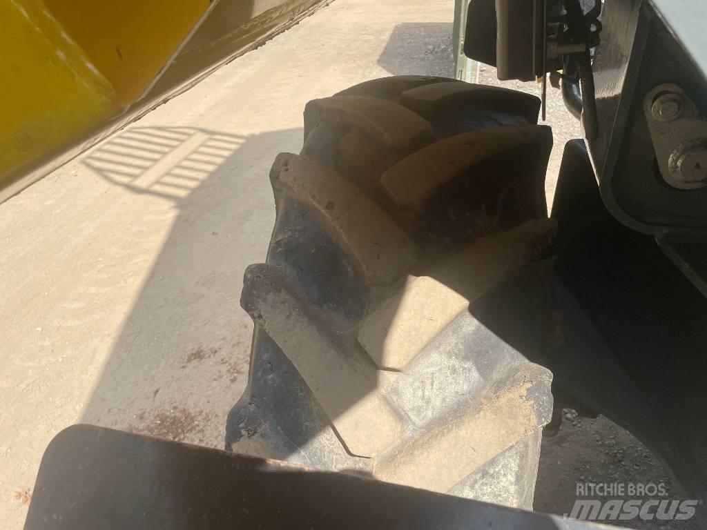 Wacker Neuson DV 60 عربات نقل قلابة للمواقع