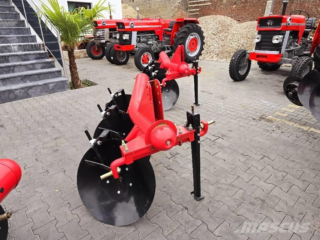 Massey Ferguson 165 الجرارات