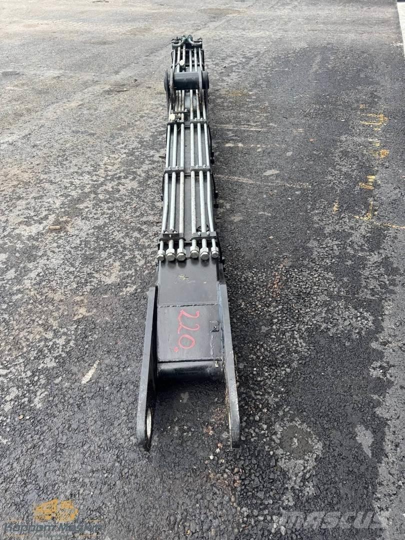 Komatsu 130F رافعات شحن