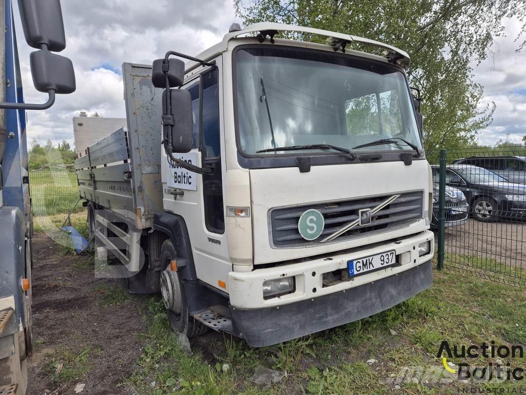 Volvo FL6 شاحنات مسطحة/مفصلية الجوانب