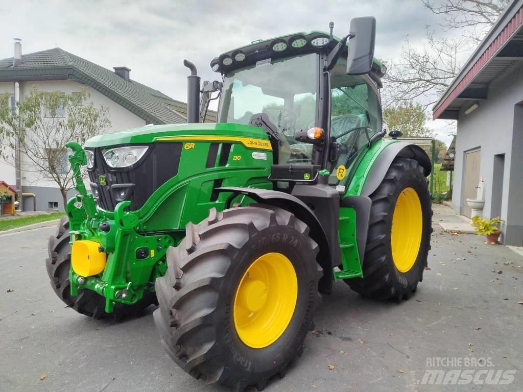 John Deere 6R 130 الجرارات