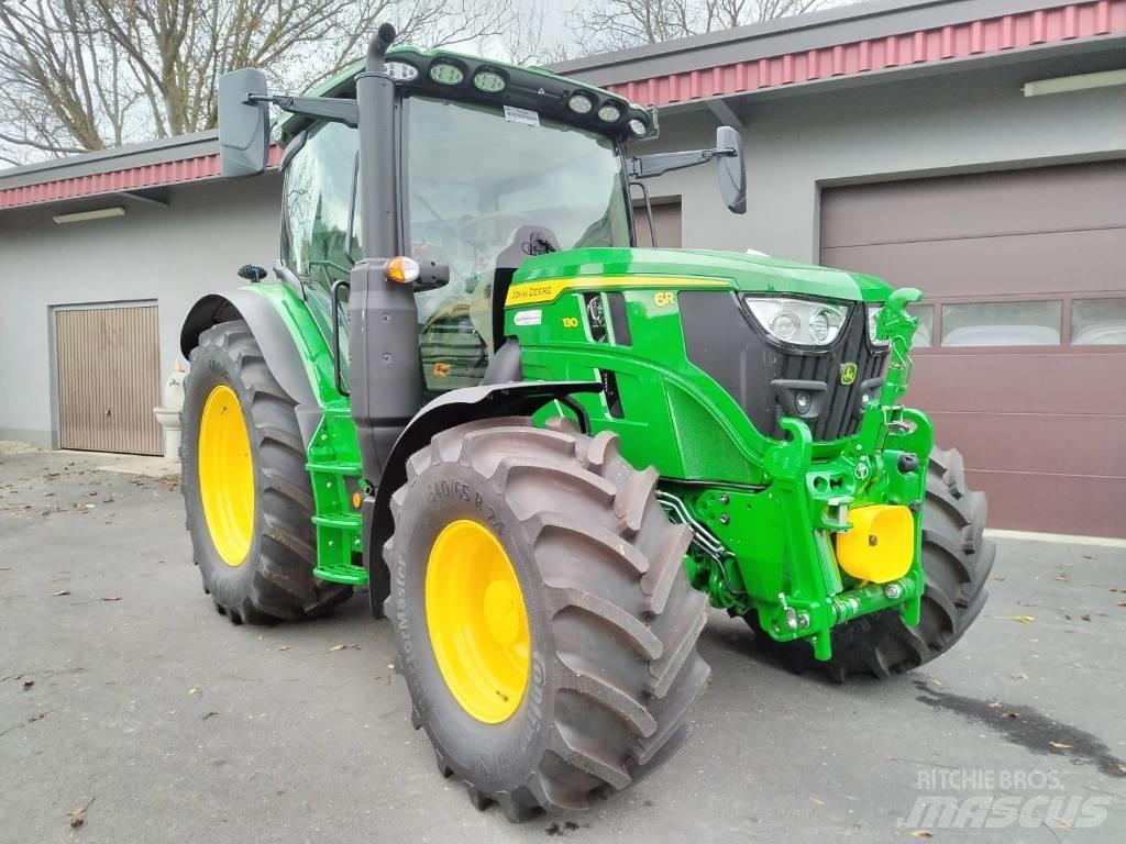 John Deere 6R 130 الجرارات