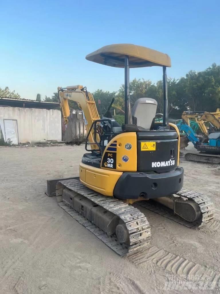 Komatsu PC30 MR حفارات صغيرة أقل من 7 طن (حفارات صغيرة)