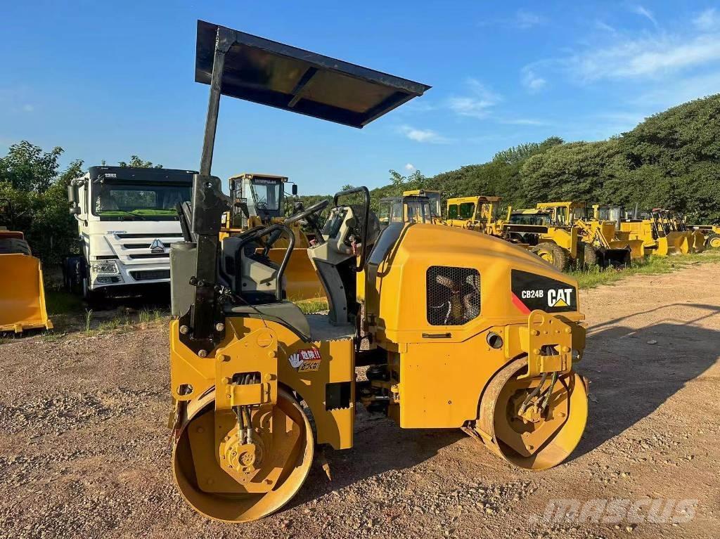 CAT CB 24 B مداحل ثنائية الاسطوانة