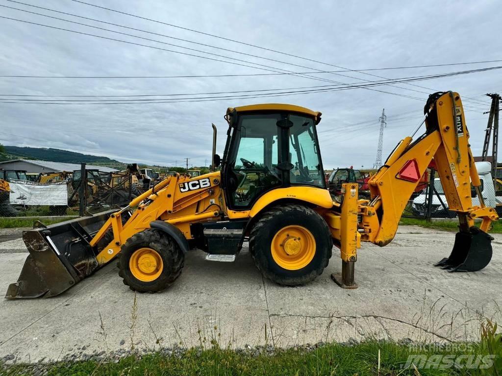 JCB 3CX لوادر ذات جرافات عكسية