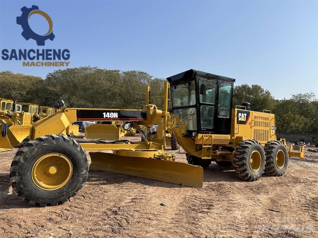 CAT 140 H معدات تمهيد الطرق