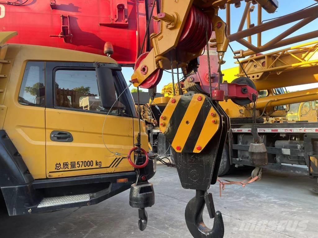 XCMG QY25KC رافعات صالحة لكل أنواع الطرق
