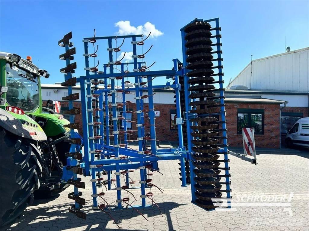 Bremer GRST 600 معدات أخرى لحصاد العلف