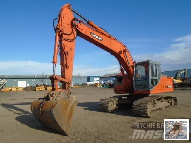 Doosan DX 225 LC حفارات زحافة