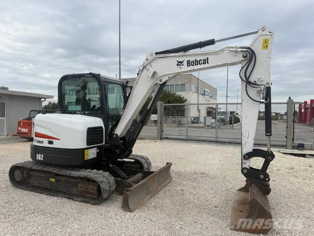 Bobcat E 62 حفارات صغيرة أقل من 7 طن (حفارات صغيرة)