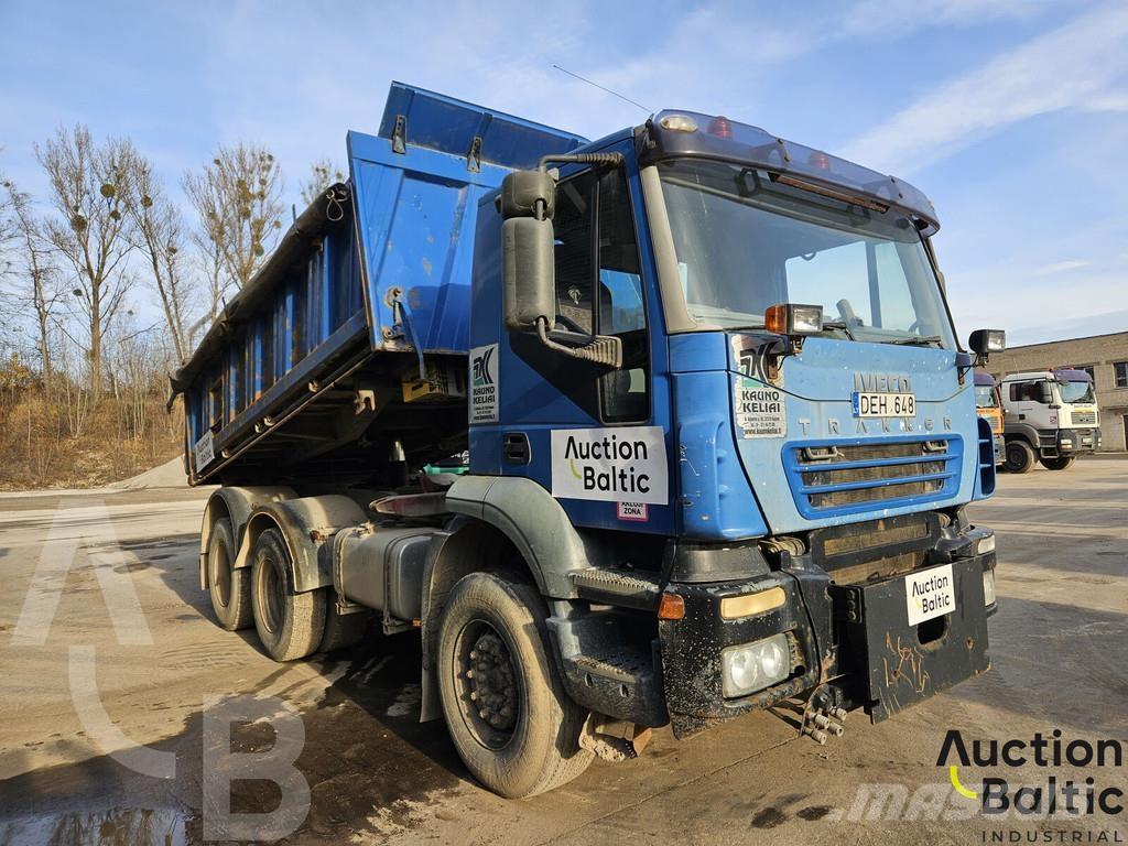Iveco 260E44 شاحنات قلابة