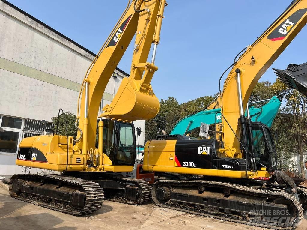 CAT 330 D L حفارات زحافة
