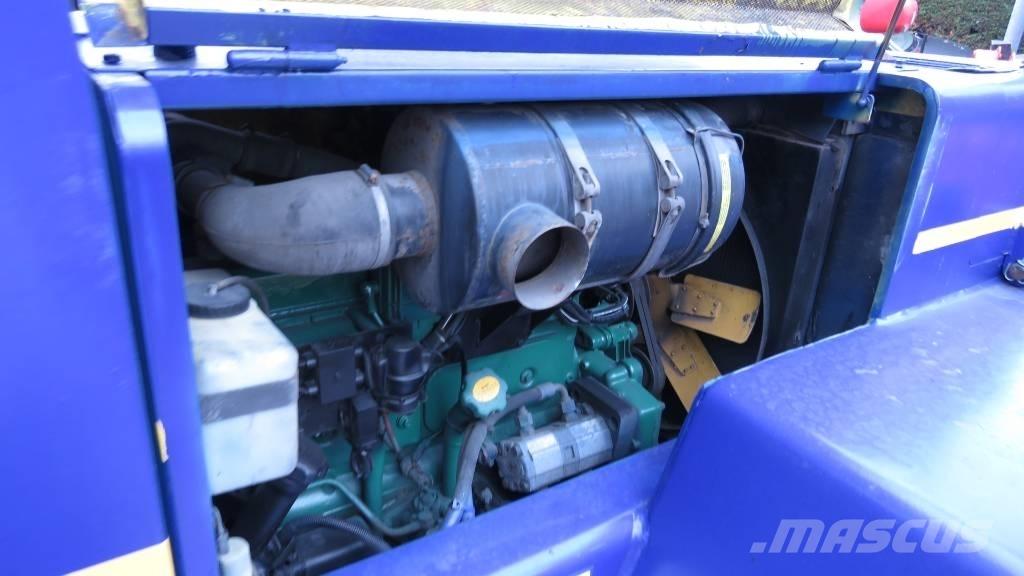 Svetruck 1060-30 شاحنات الديزل