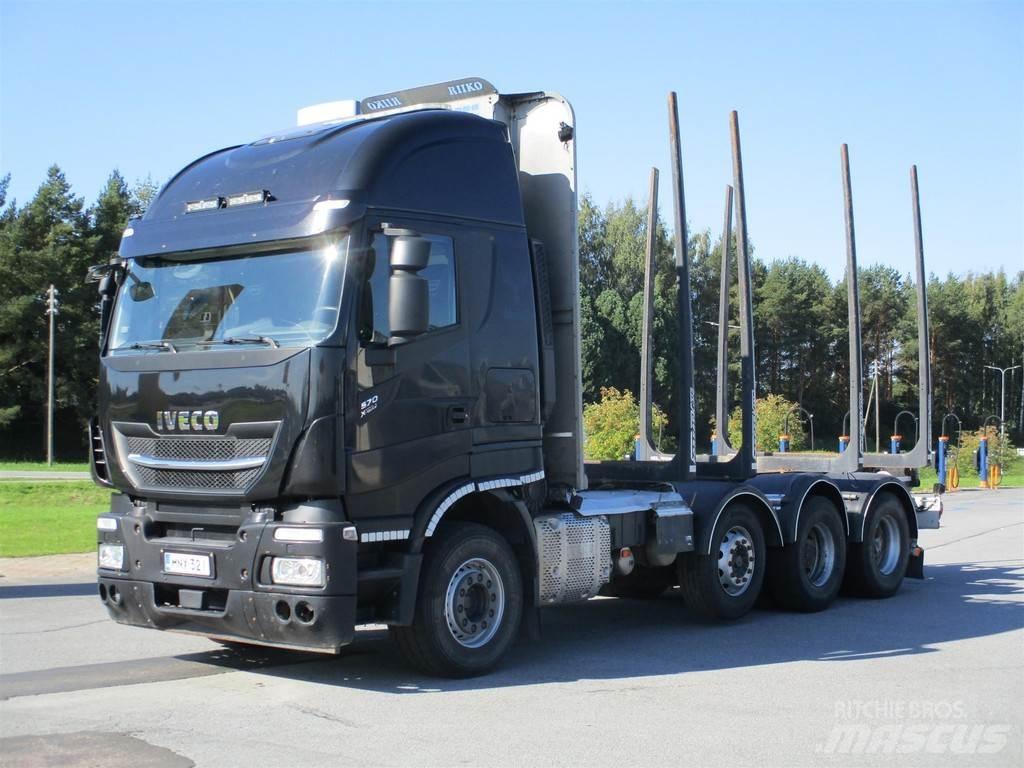 Iveco S-WAY شاحنات أشجار