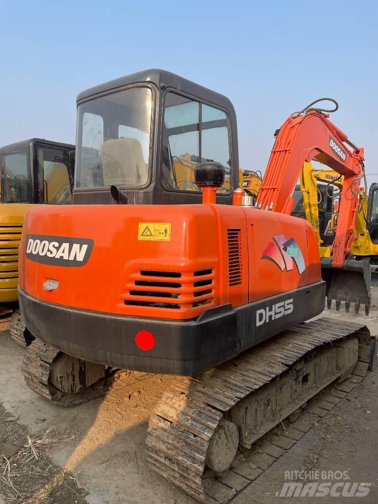 Doosan DH 55 حفارات صغيرة أقل من 7 طن (حفارات صغيرة)