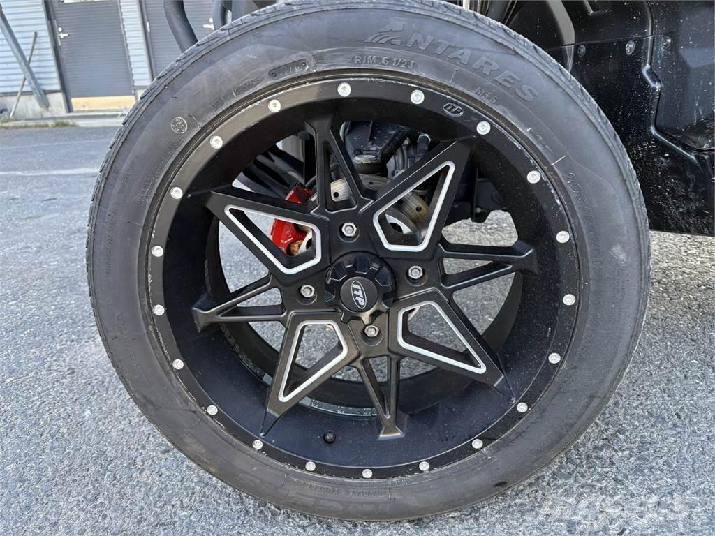 Can-am Maverick مكونات أخرى