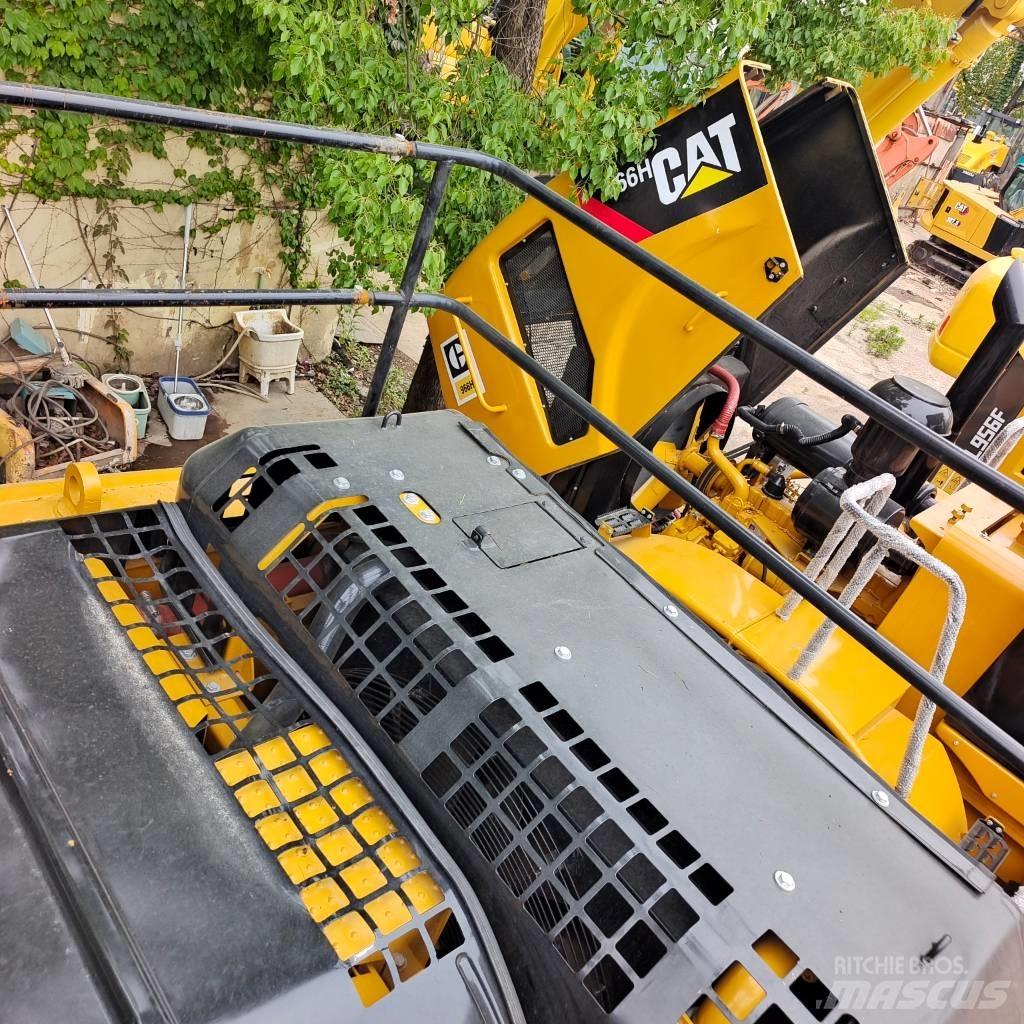CAT 336 D2 حفارات زحافة