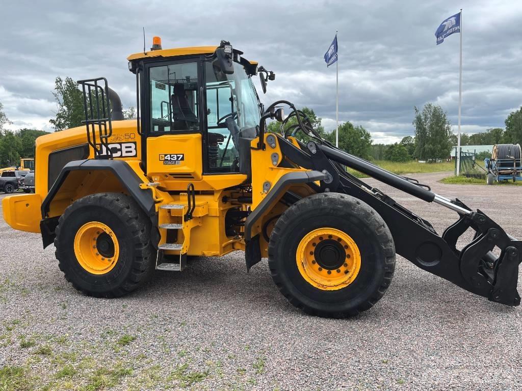 JCB 437 S5 HT لوادر بعجل