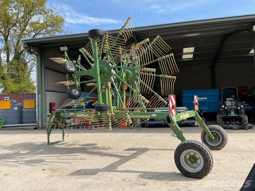 Krone Swadro 800/26 مكابس وميبسات التبن