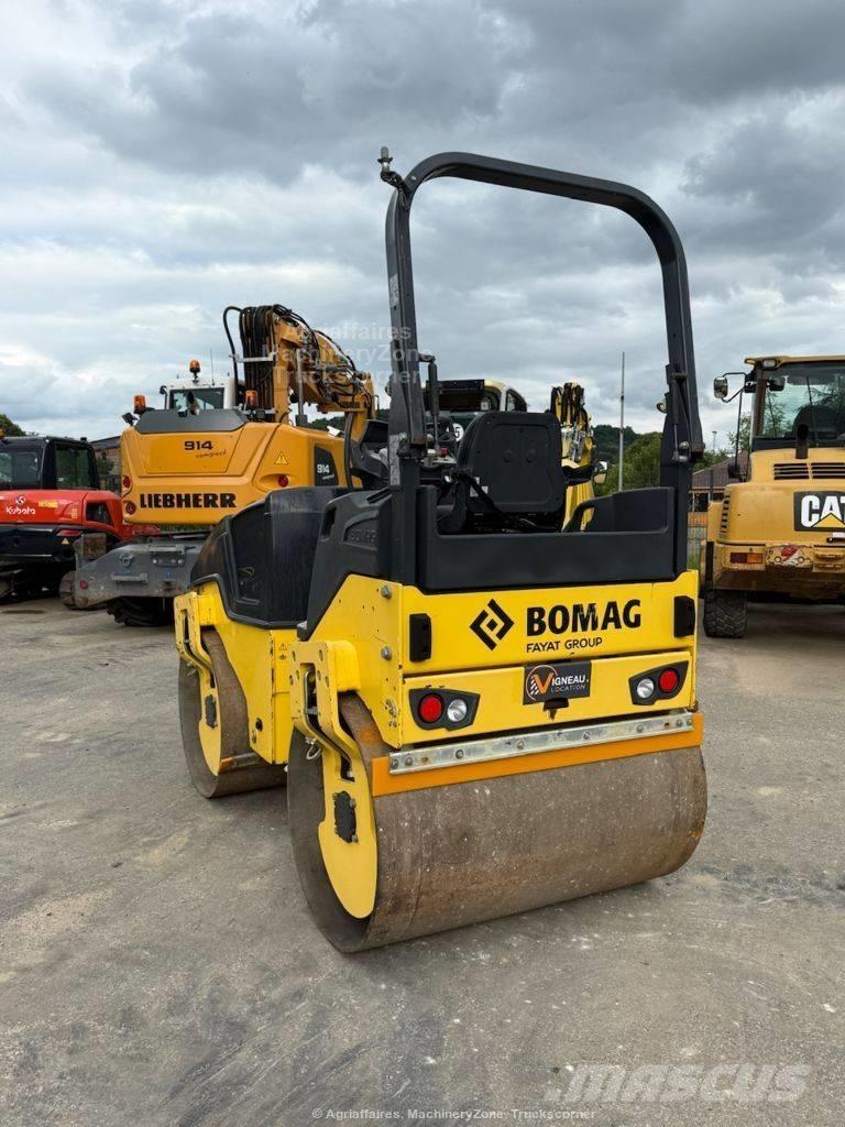 Bomag BW 138 AD-5 مداحل ثنائية الاسطوانة