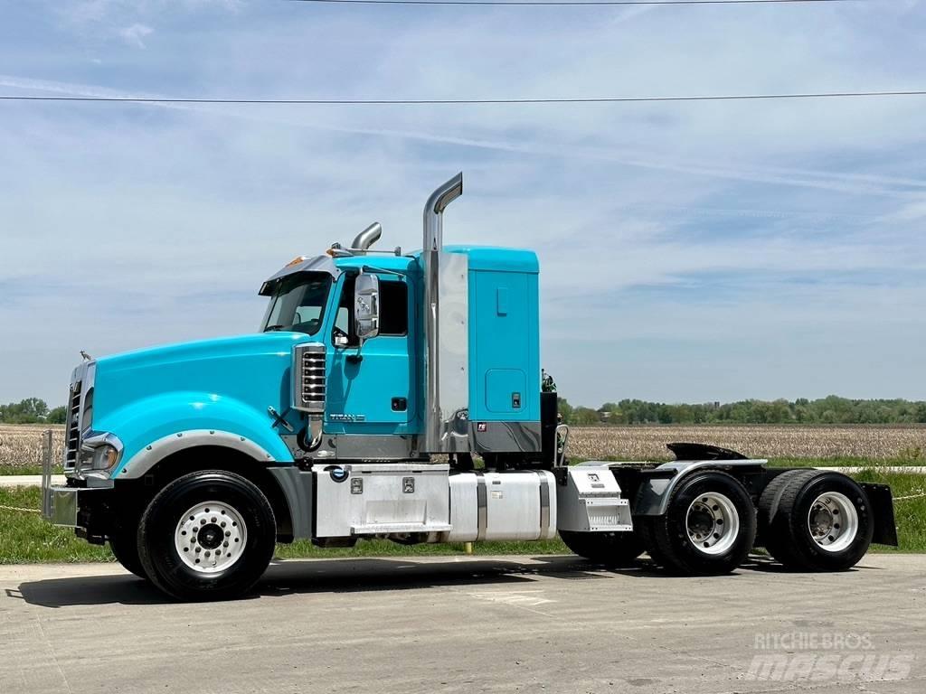 Mack Titan TD 713 شاحنات أخرى