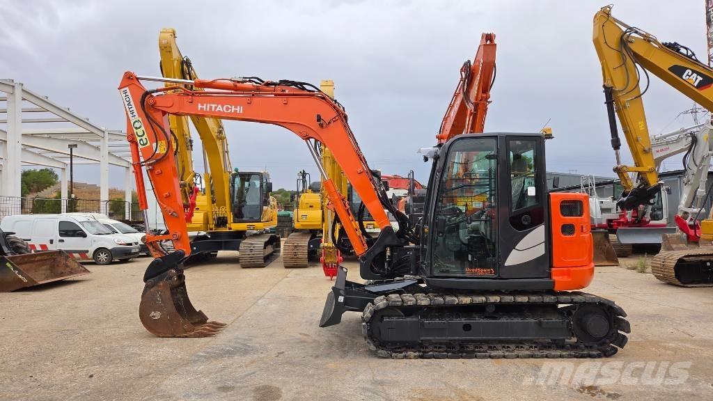Hitachi ZX 85 US-6 حفارات وسط 7 طن - 12 طن