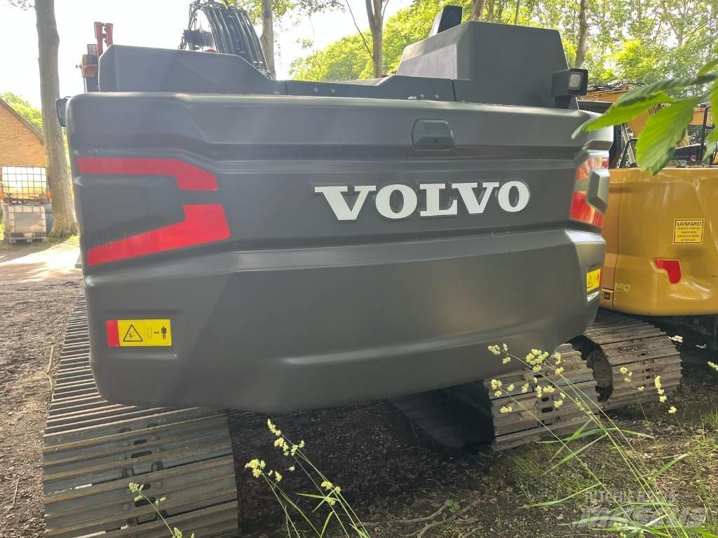 Volvo EC 300 حفارات زحافة