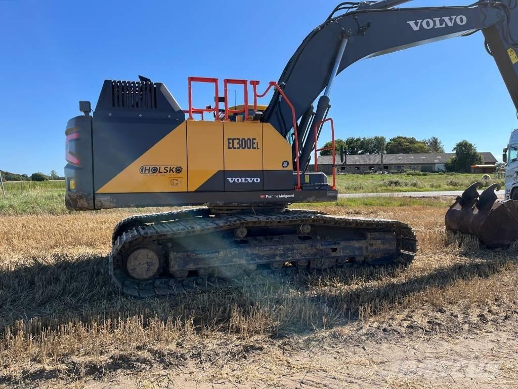Volvo EC 300 حفارات زحافة