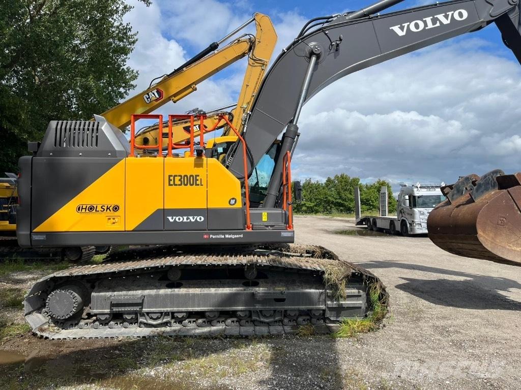 Volvo EC 300 حفارات زحافة