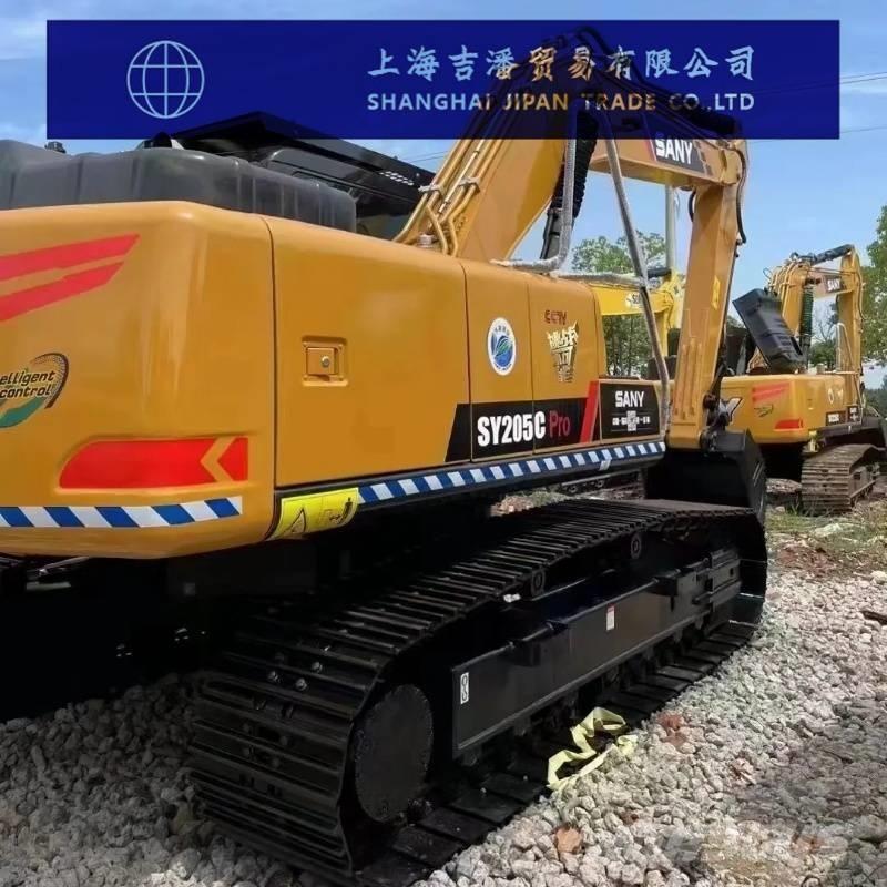 Sany SY 205 C حفارات زحافة
