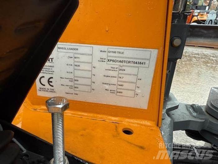 GiANT G1100 لوادر بعجل