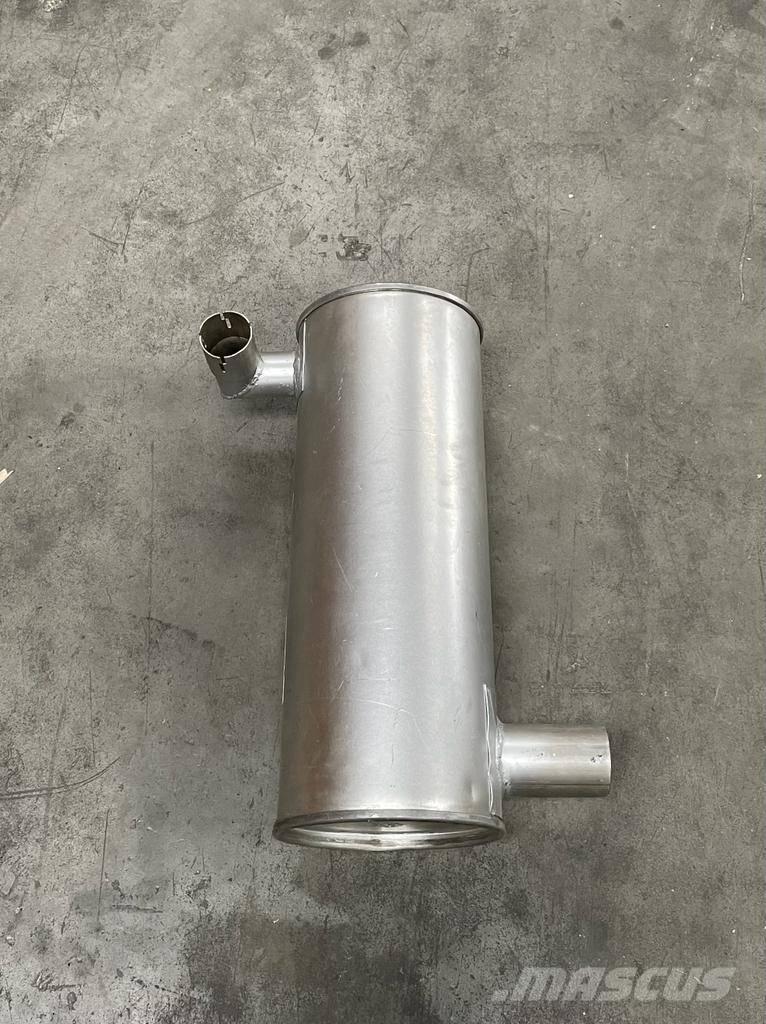 Hitachi EX60-1 المسارات والسلاسل والهيكل السفلي