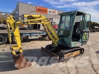Yanmar B 25 V حفارات صغيرة أقل من 7 طن (حفارات صغيرة)